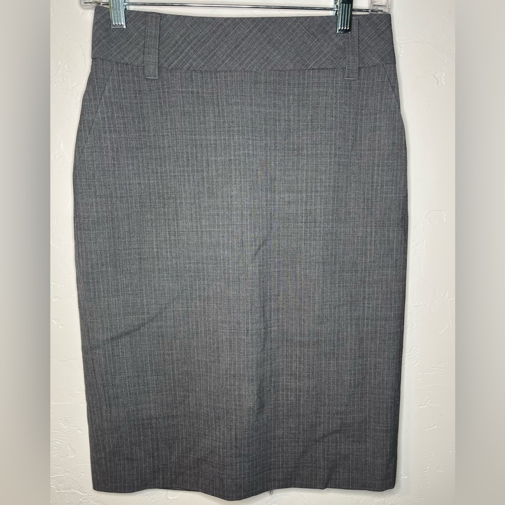 Banana Republic Wool Gray Pencil Skirt Size 2 Petite